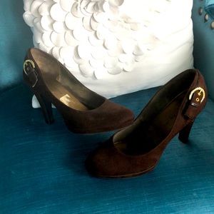 💋4 for $20💄 Christian Siriano Brown Suede Plumps